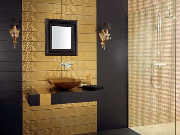 Sleek Black & Gold Bathroom