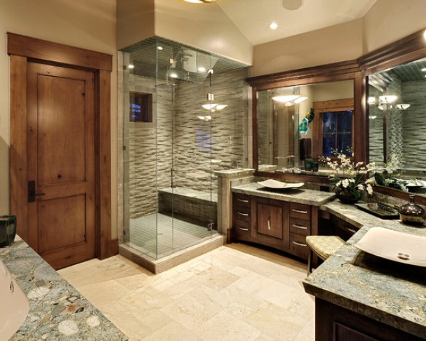 Traditional Bathroom with European Shower