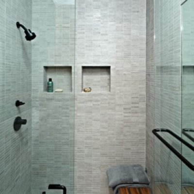 Contemporary European Shower